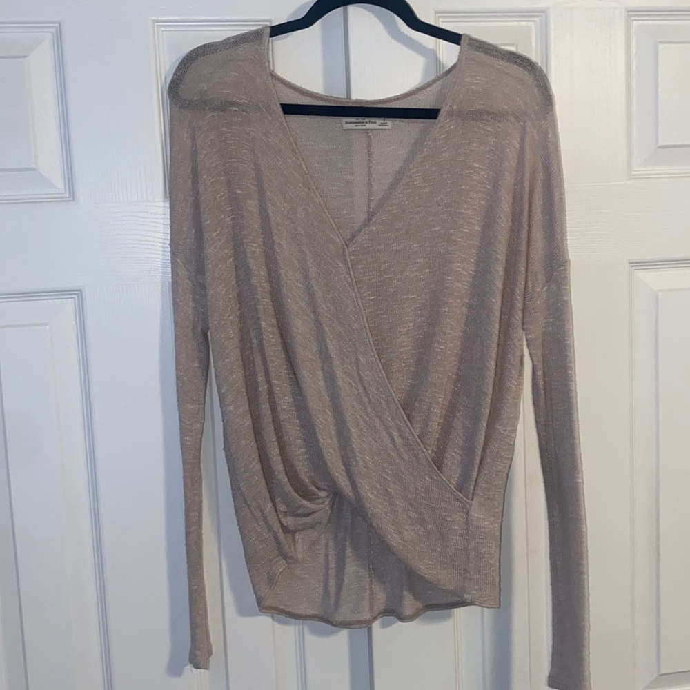 Abercrombie & Fitch cross front long sleeve